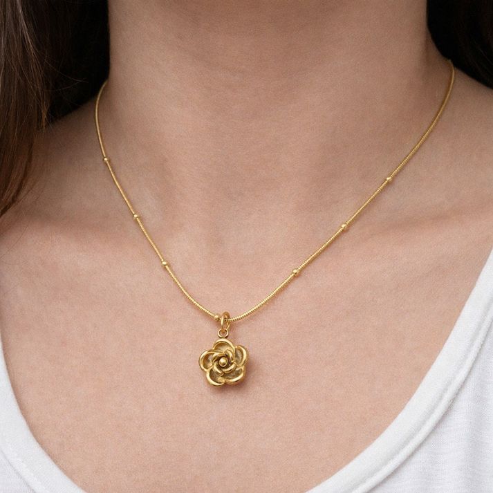 Golden Rose Pendent